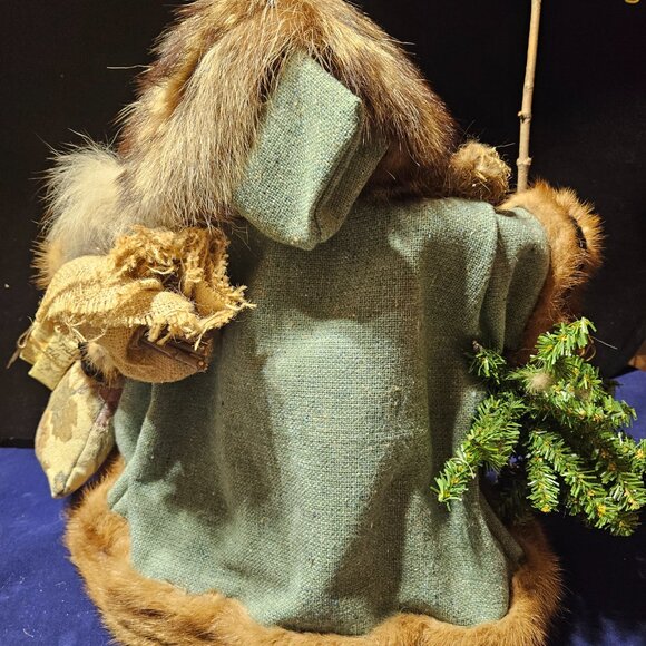 Hand Crafted Santa Claus Decoration for Christmas Season - Picture 12 of 16